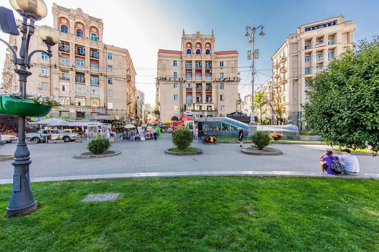 Apartment Однокімнатні Апартаменти На Майдані, Дистанційне Заселення 24Х7 Kyiv Ukraine